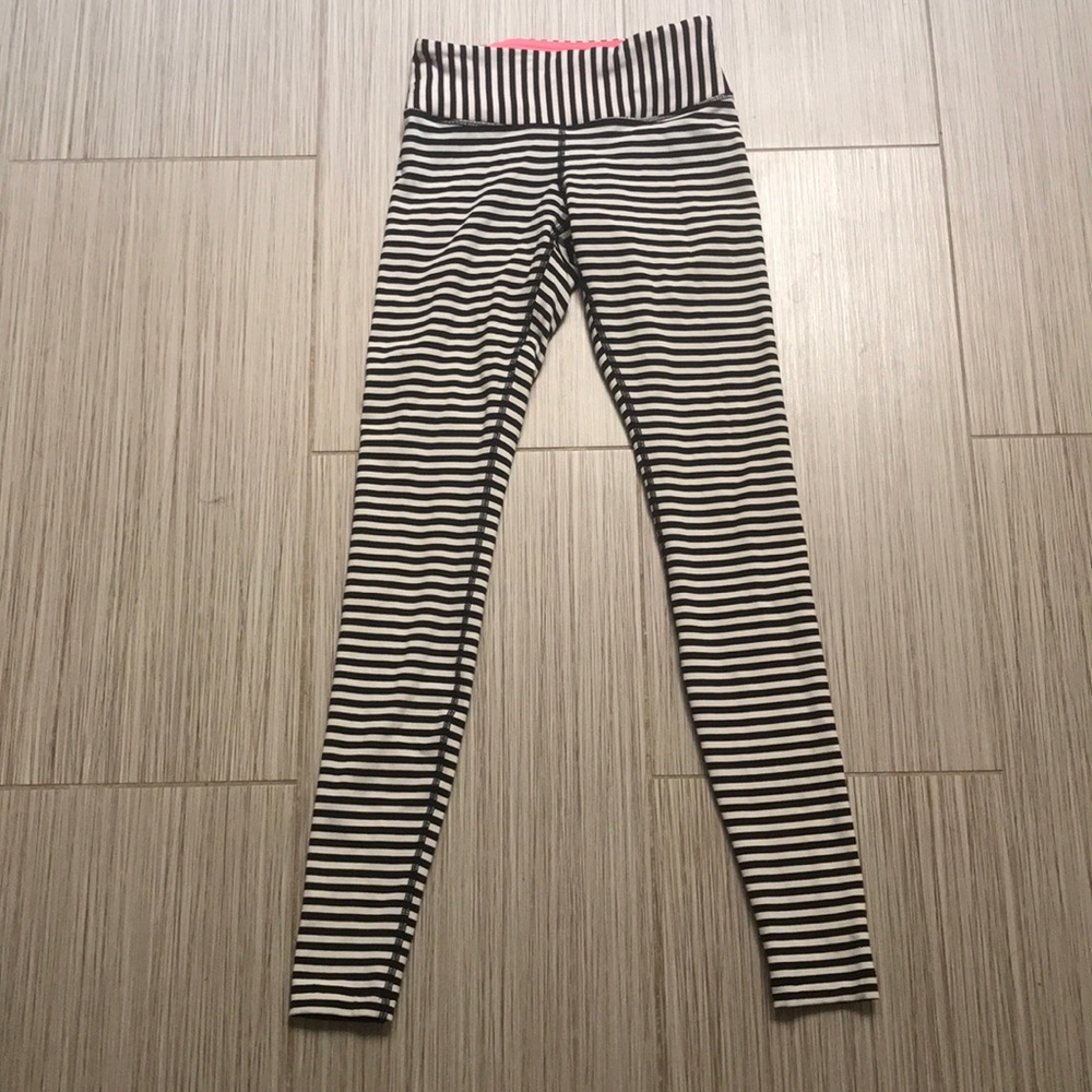 Lululemon stripe print pant